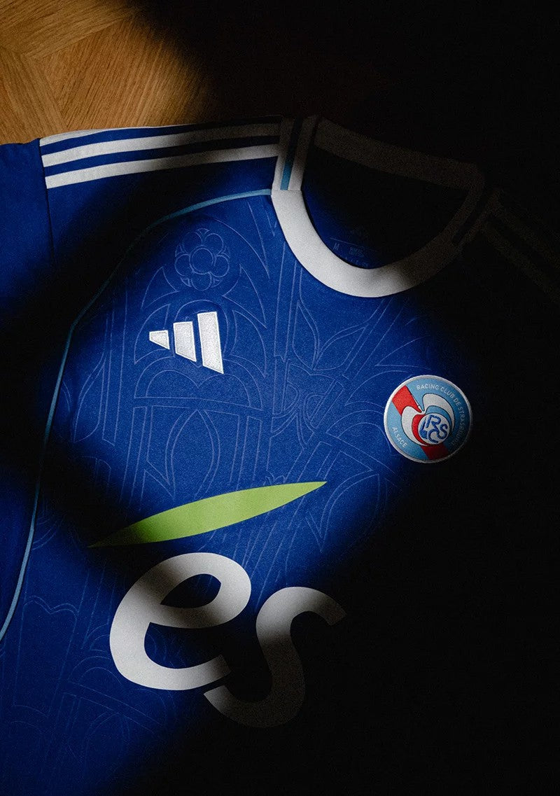 Maillot domicile Strasbourg fc 2025-26