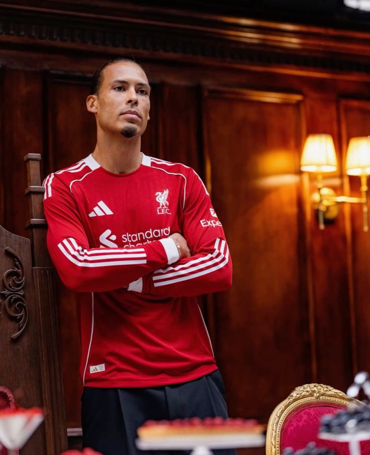 Maillot manche longue domicile Liverpool 2025-26